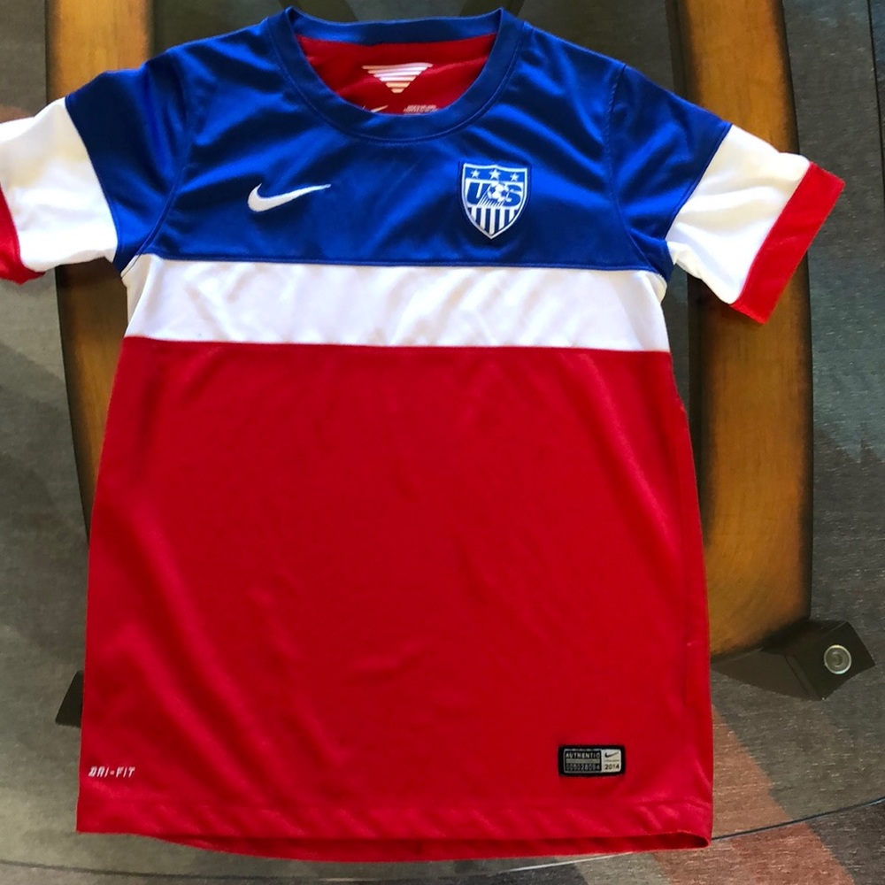 2014 USA MLS jersey (youth size L)